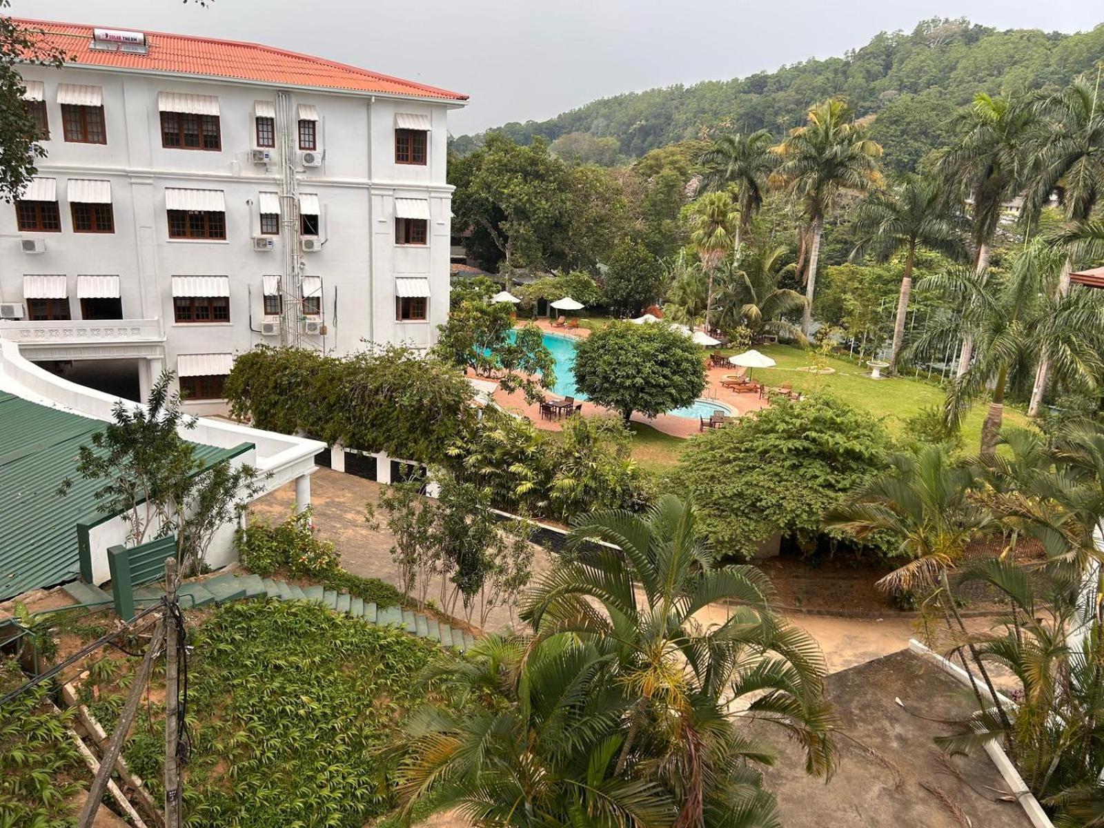 Anna Asia Villa Kandy Buitenkant foto